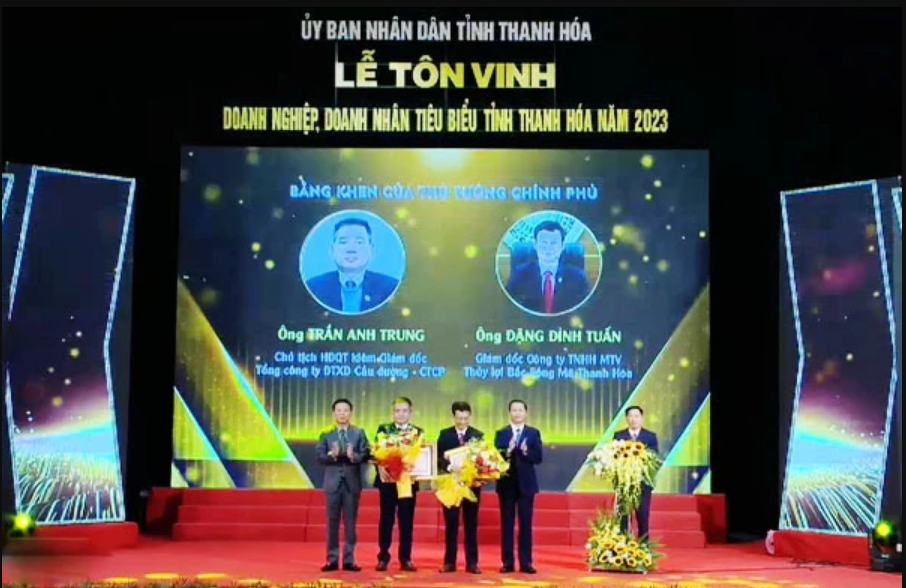 Thanh Hóa: Tôn vinh doanh nghiệp, doanh nhân tiêu biểu năm 2023